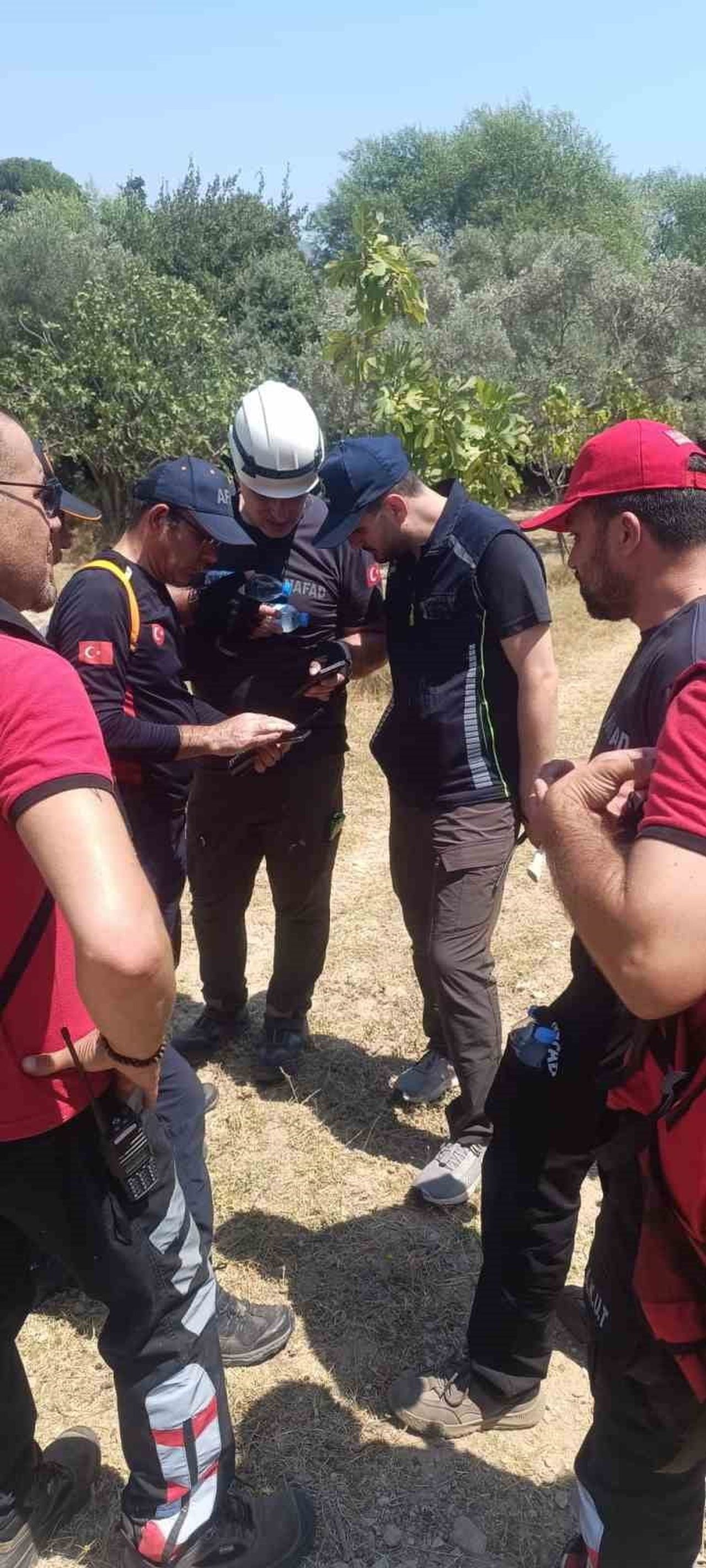 NAZİLLİ BELEDİYESİ AFET VE ACİL DURUM BİRİMİ (NAFAD), AFAD'IN KOORDİNASYONUNDA YÜRÜTÜLEN ARAMA...