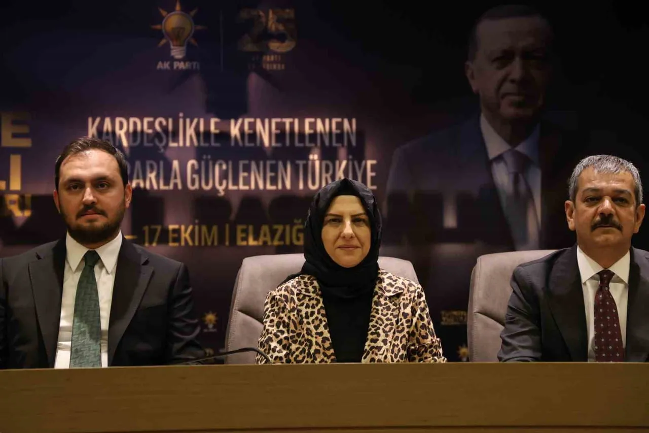 TERÖRSÜZ TÜRKİYE HEDEFİNİN BİRLİK VE BERABERLİĞİN EN ÖNEMLİ AYAĞI OLDUĞUNU BELİRTEN PROF. DR....
