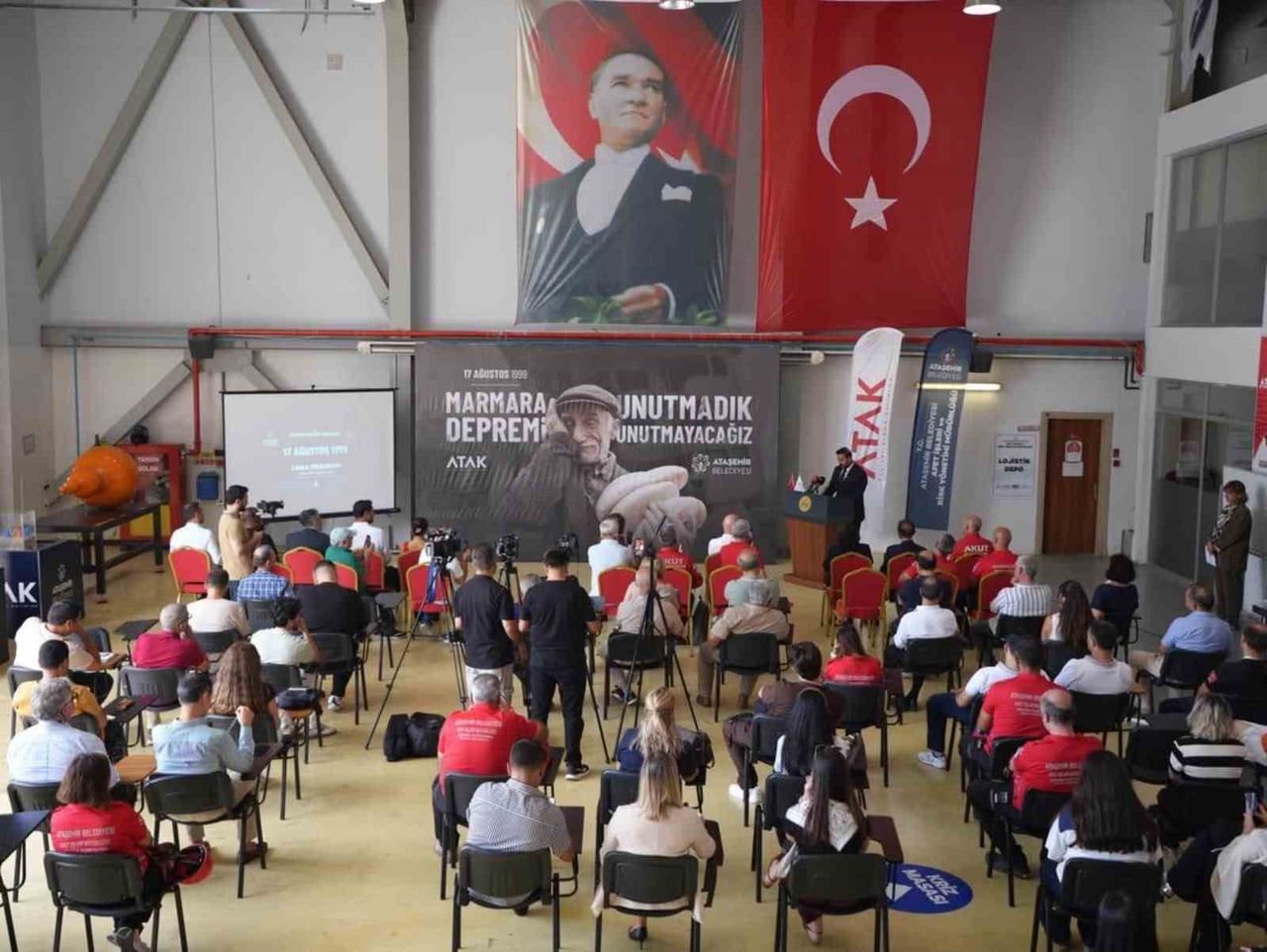 ATAŞEHİR BELEDİYESİ, 17 AĞUSTOS 1999 MARMARA DEPREMİ’NİN 27'NCİ YIL DÖNÜMÜNDE HAYATINI KAYBEDEN...