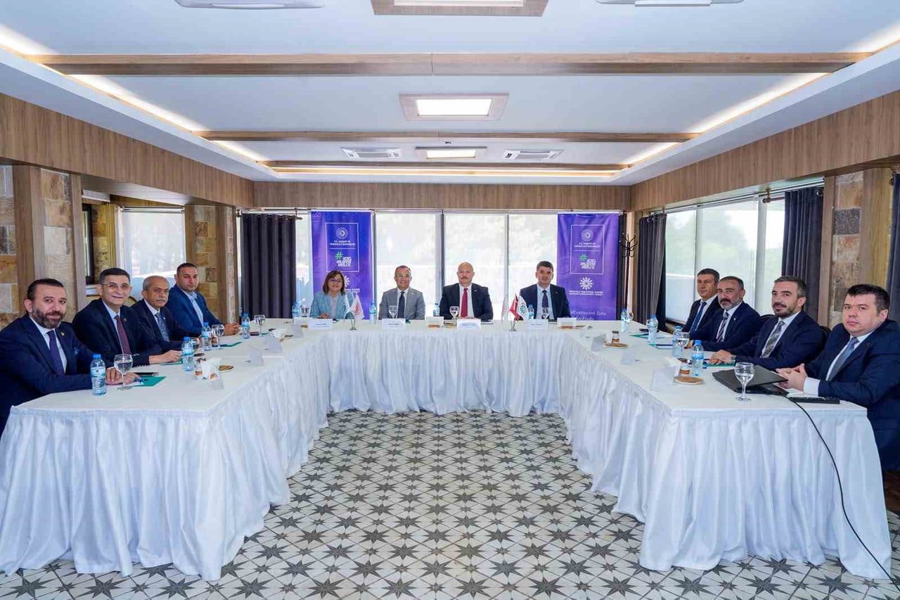 İPEKYOLU KALKINMA AJANSI (İKA) AĞUSTOS AYI YÖNETİM KURULU TOPLANTISI, ADIYAMAN VALİSİ ABDULLAH...