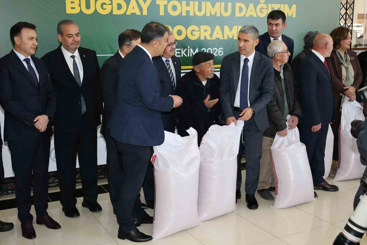 AFYONKARAHİSAR’DA TARIMSAL ÜRETİMİN GÜÇLENDİRİLMESİ VE ÜRETİCİLERİN DESTEKLENMESİNE YÖNELİK...