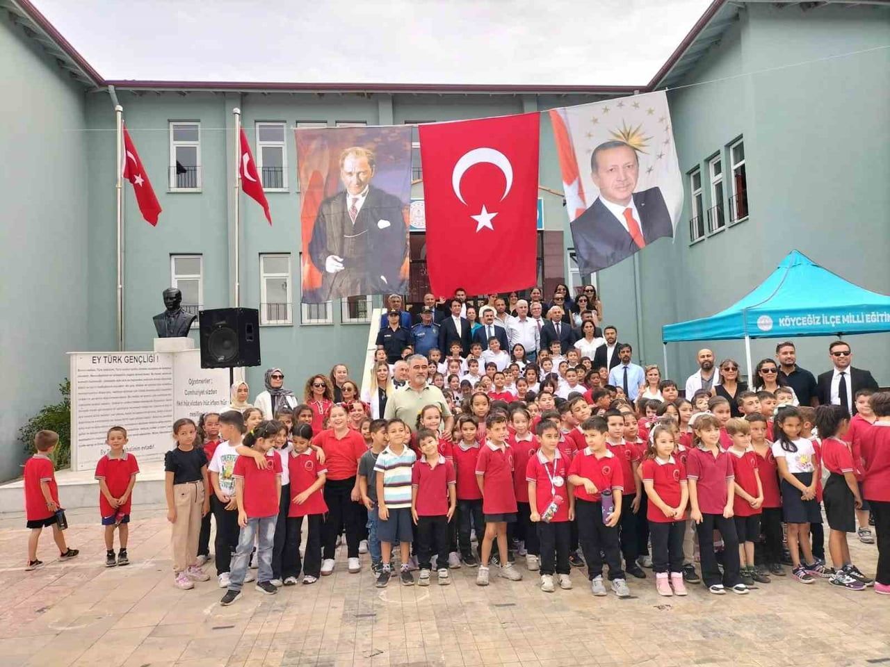 KÖYCEĞİZ’DE İLKÖĞRETİM HAFTASI ÇEŞİTLİ ETKİNLİKLERLE KUTLANDI