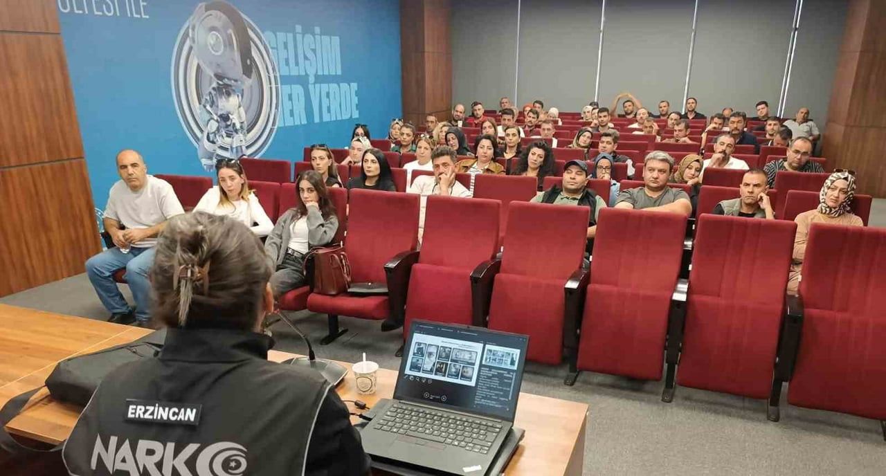 ERZİNCAN’DA 120 ÖZEL GÜVENLİK GÖREVLİSİNE EĞİTİM VERİLDİ