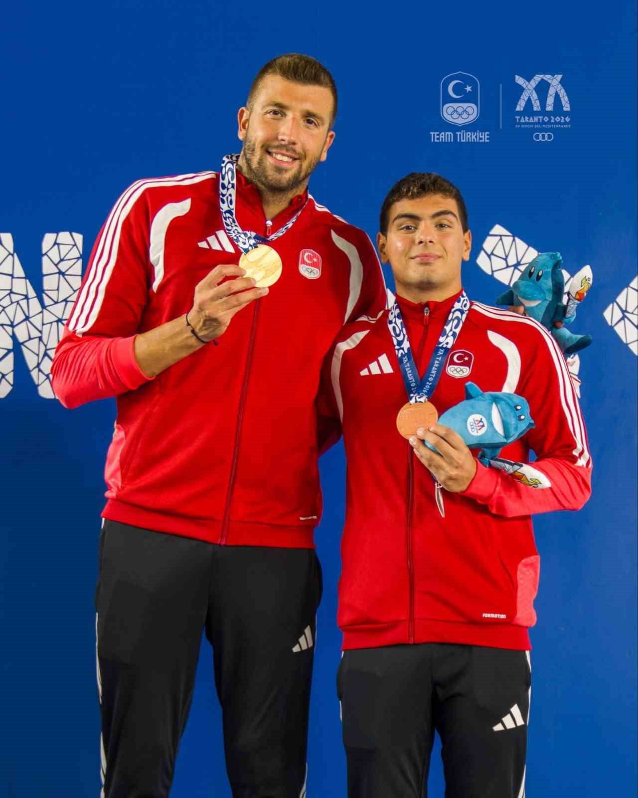 TARANTO 2026 AKDENİZ OYUNLARI'NDA ERKEKLER 50 METRE KURBAĞALAMA FİNALİNDE MİLLİ YÜZÜCÜ EMRE SAKÇI...