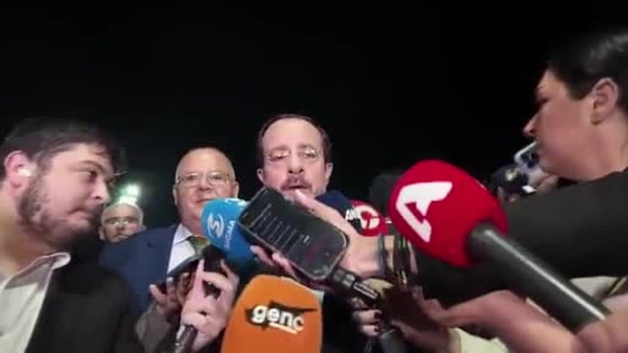 Güney Kıbrıs Rum Yönetimi (GKRY) lideri Nikos Hristodulidis, yeni geçiş kapılarının açılması...