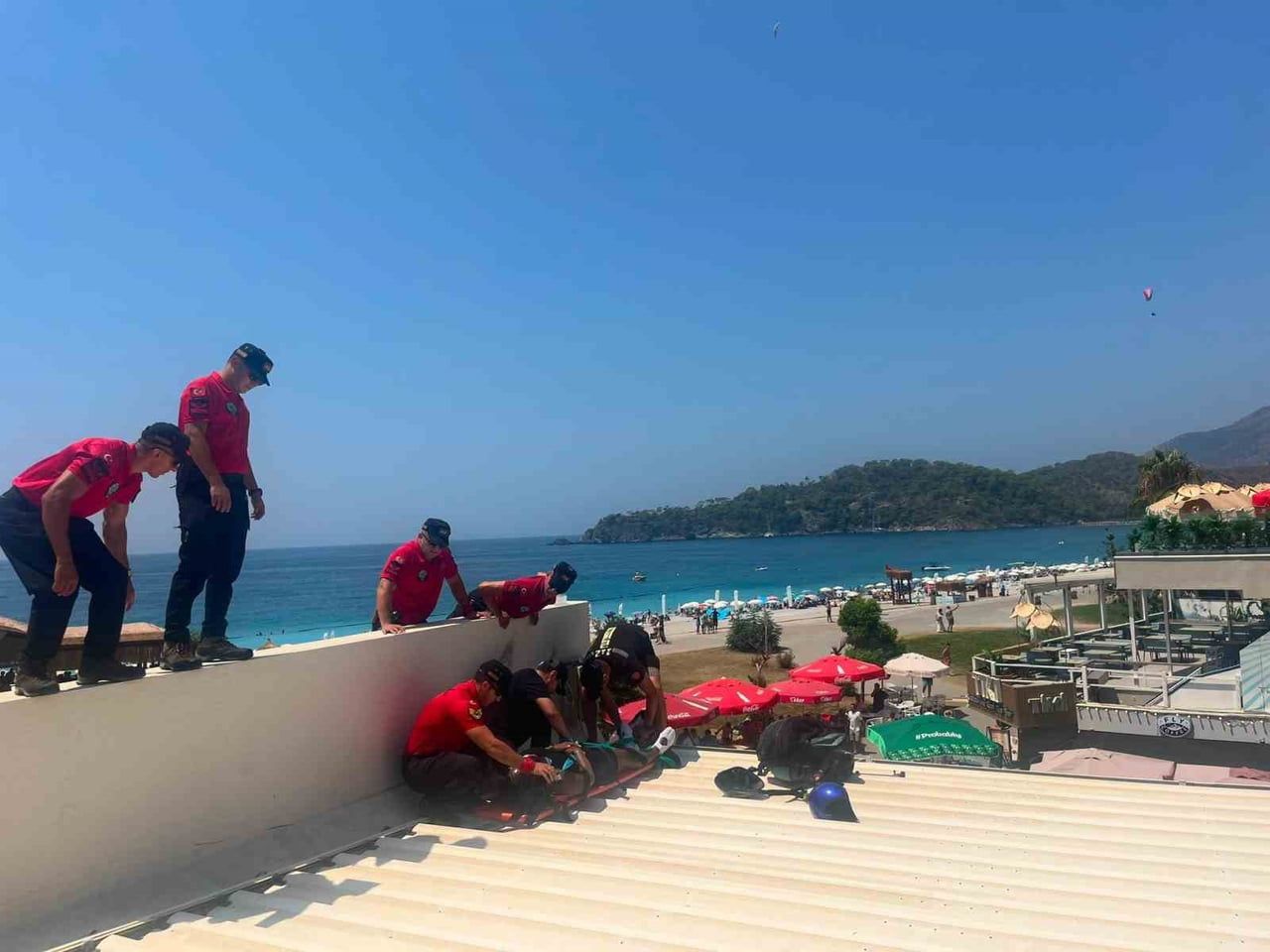 FETHİYE'DE TANDEM (ÇİFTLİ) YAMAÇ PARAŞÜTÜ UÇUŞU SIRASINDA MEYDANA GELEN KAZADA PİLOT İLE İNGİLİZ...