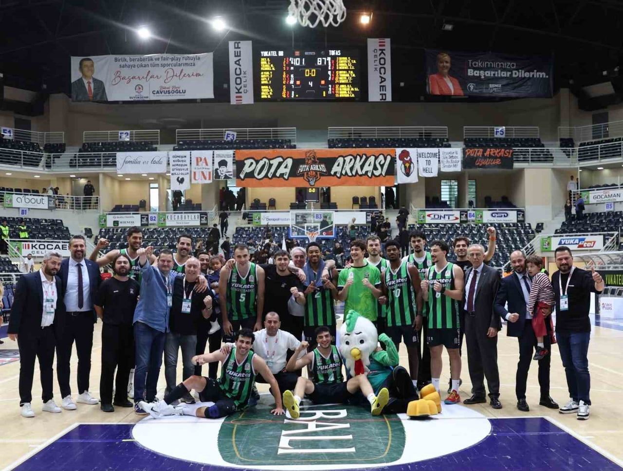 Y. DENİZLİ BASKET, SAHASINDA KONUK ETTİĞİ TOFAŞ’I 101 - 87 MAĞLUP EDEREK, RAHAT BİR GALİBİYET...