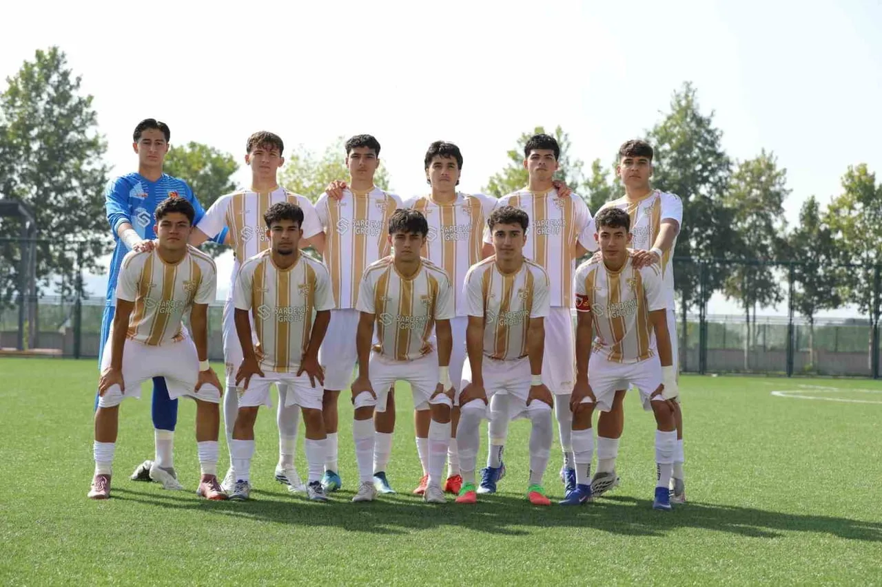 U19 GELİŞİM LİGİ 13. GRUP'TA MÜCADELE EDEN KAYSERİSPOR, LİGİN 3. HAFTASINDA EVİNDE OSMANİYESPOR’U...