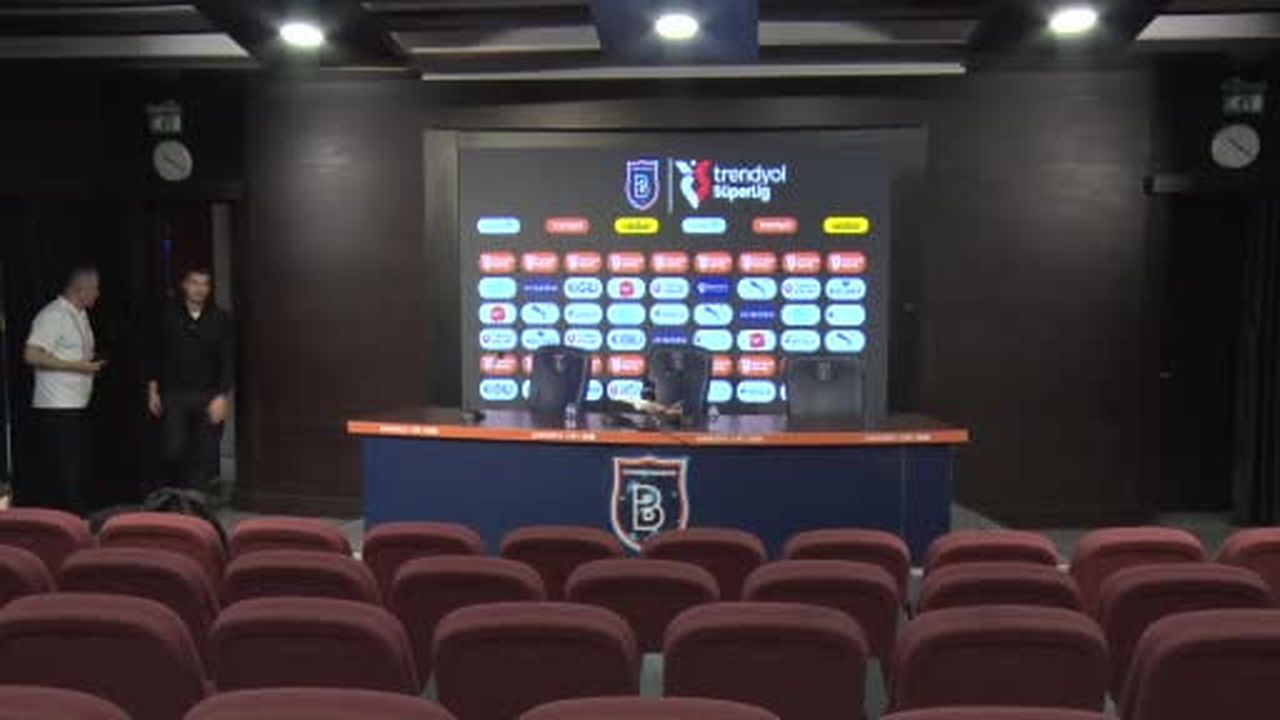 Başakşehir Teknik Direktörü Nuri Şahin, geçtiğimiz hafta alınan 5-0’lık mağlubiyetin ardından...