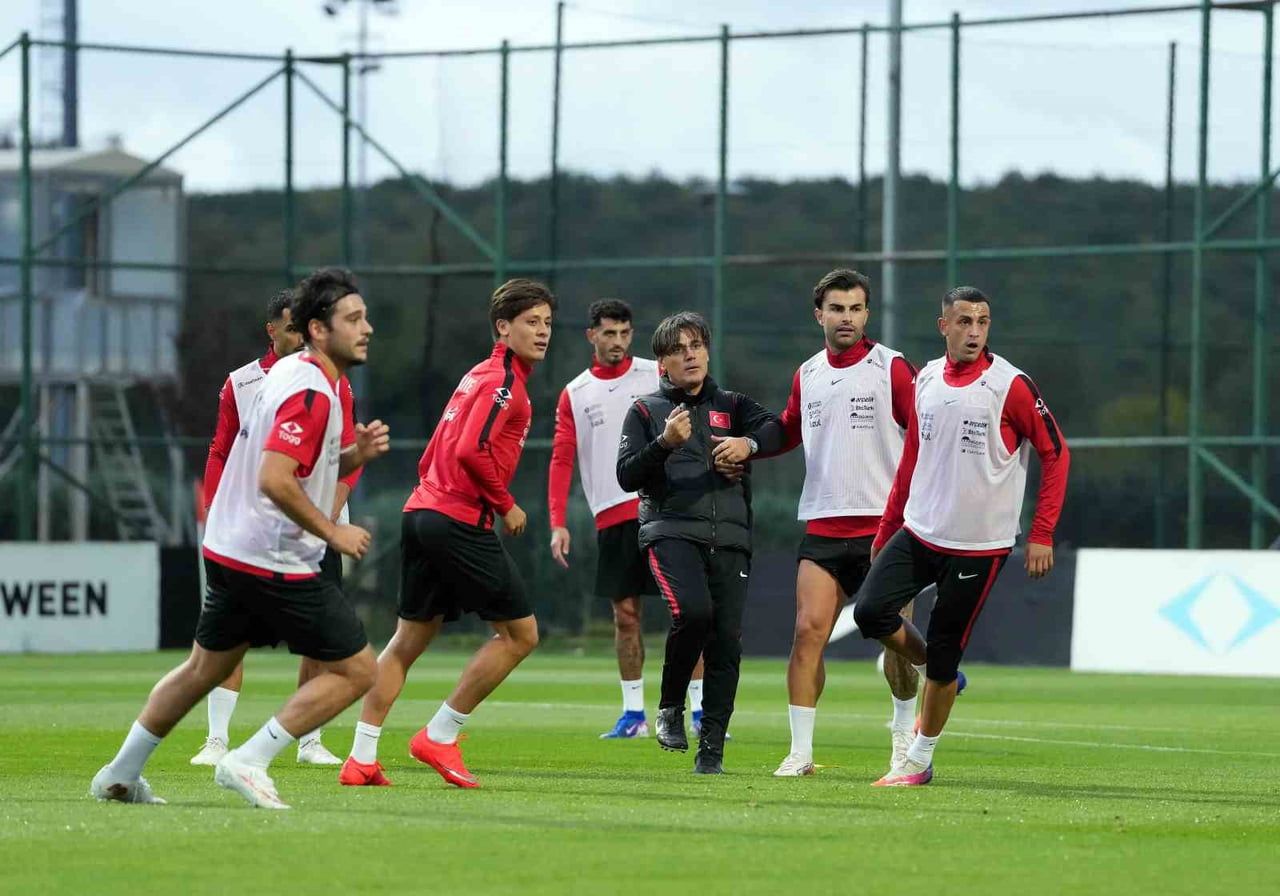 UEFA ULUSLAR A LİGİ 1. GRUP'TAKİ İLK MAÇINDA 25 EYLÜL CUMA GÜNÜ KOCAELİ'DE FRANSA İLE KARŞILAŞACAK...
