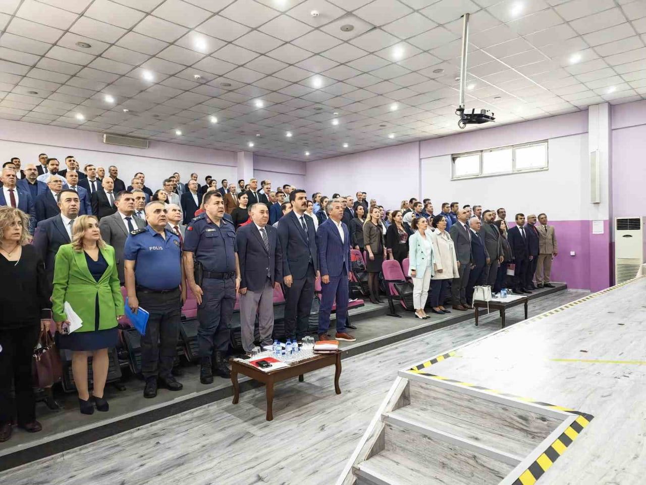 YUNUSEMRE KAYMAKAMI CELALETTİN CANTÜRK BAŞKANLIĞINDA, "BAĞIMLILIKLA MÜCADELE BAKANLIKLAR ARASI...