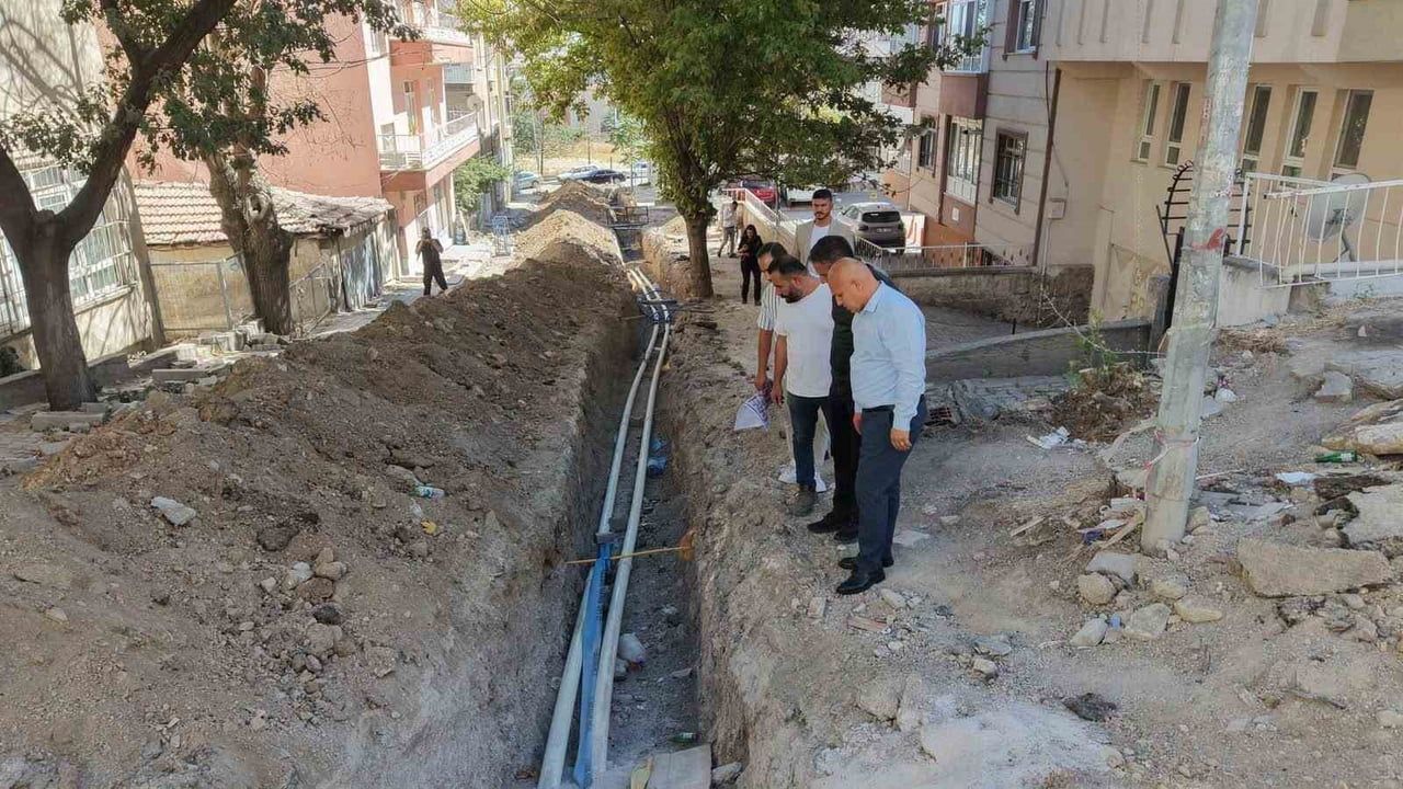 KIRIKKALE BELEDİYE BAŞKANI AHMET ÖNAL, (BİRİNCİ) YAYLACIK MAHALLESİ’NDE ALTYAPI SORUNLARININ...