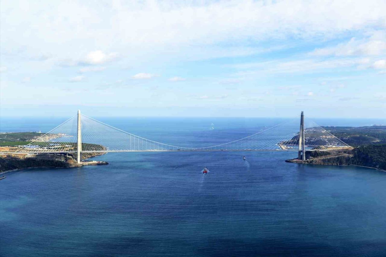 ULAŞTIRMA VE ALTYAPI BAKANI ABDULKADİR URALOĞLU, "YAVUZ SULTAN SELİM KÖPRÜMÜZDEN 2025 YILINDA...