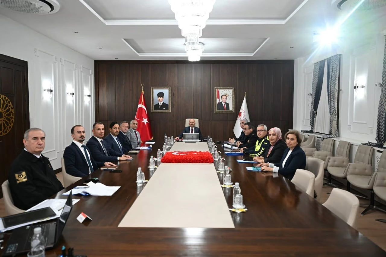 AYDIN’DA ÜNİVERSİTE YERLEŞKELERİ VE YURTLARDA GÜVENLİĞİN ARTIRILMASI, ASAYİŞ UYGULAMALARI VE...