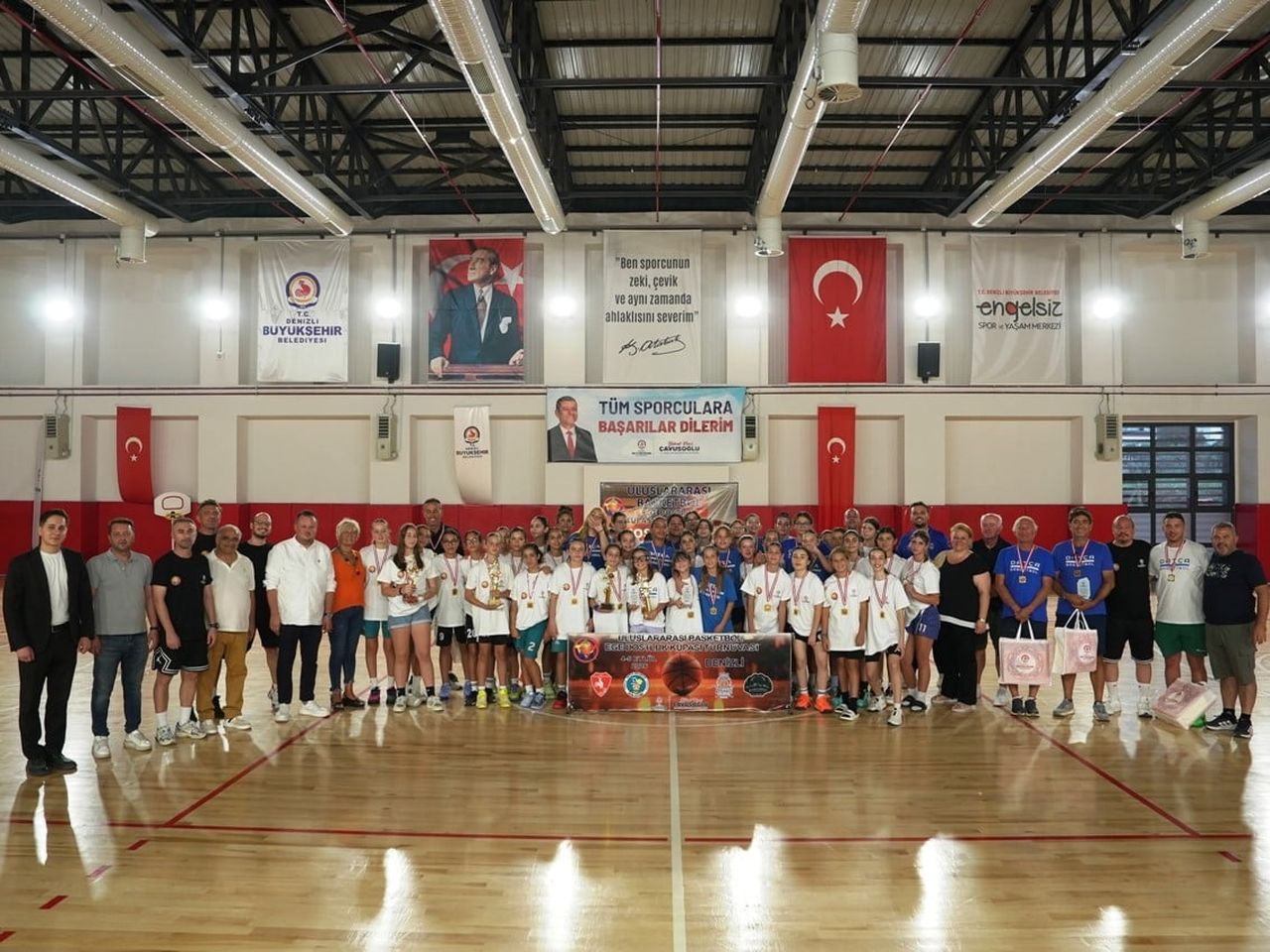 DENİZLİ BÜYÜKŞEHİR BELEDİYESİ’NİN EV SAHİPLİĞİNDE DÜZENLENEN ULUSLARARASI EGE DOSTLUK BASKETBOL...