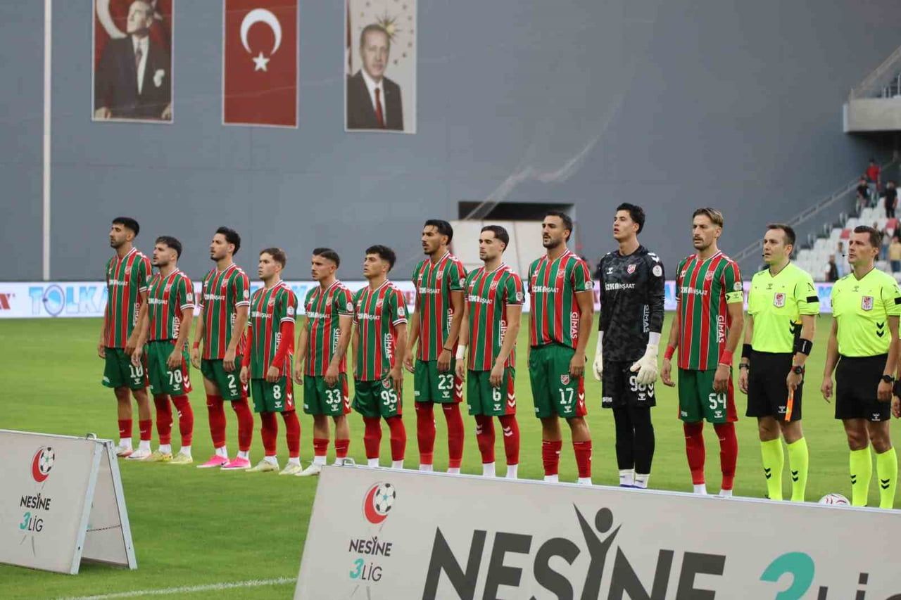 KARŞIYAKA, BURSA YILDIRIMSPOR DEPLASMANINDA