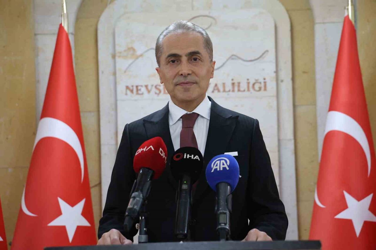 NEVŞEHİR VALİSİ HÜSEYİN KÖK