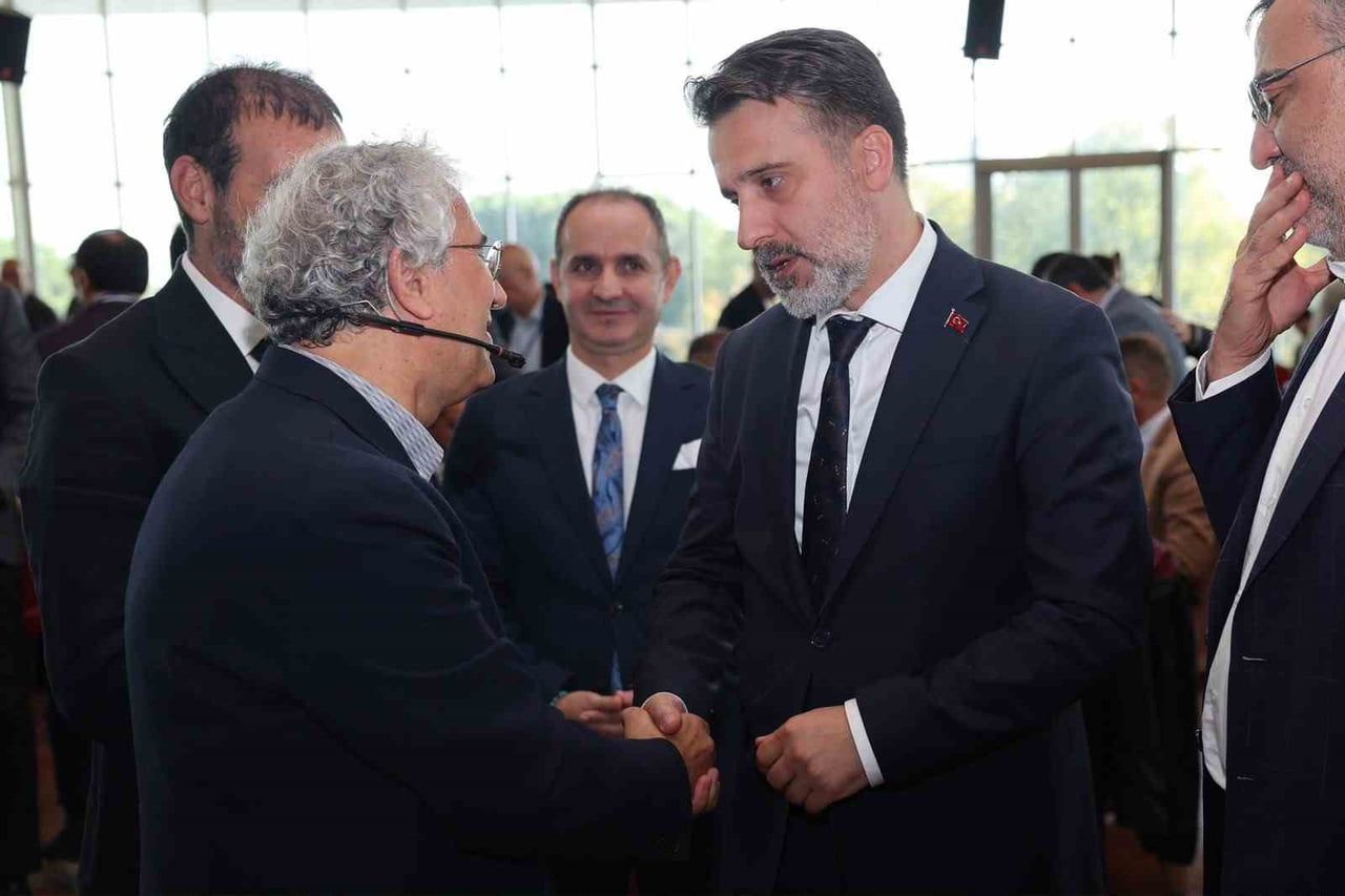 BURSA BÜYÜKŞEHİR BELEDİYESİ TARAFINDAN DÜZENLENEN BURSA STRATEJİ ÇALIŞTAYI’NDA, ŞEHRİN 2030...