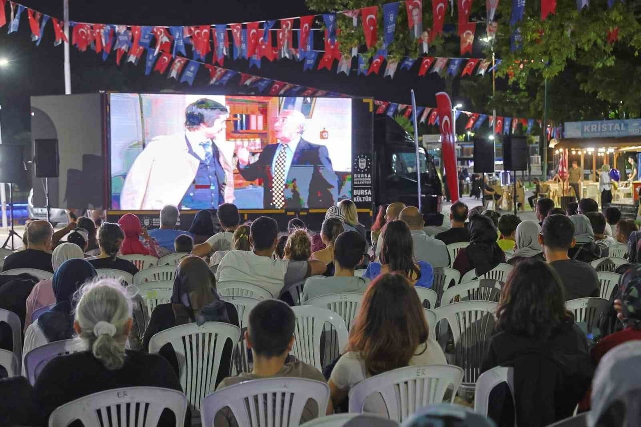 'KÜLTÜRPARK YEŞİLÇAM SİNEMA AKŞAMLARI', TÜRK SİNEMASININ SEVİLEN KLASİKLERİNDEN NEŞELİ GÜNLER...
