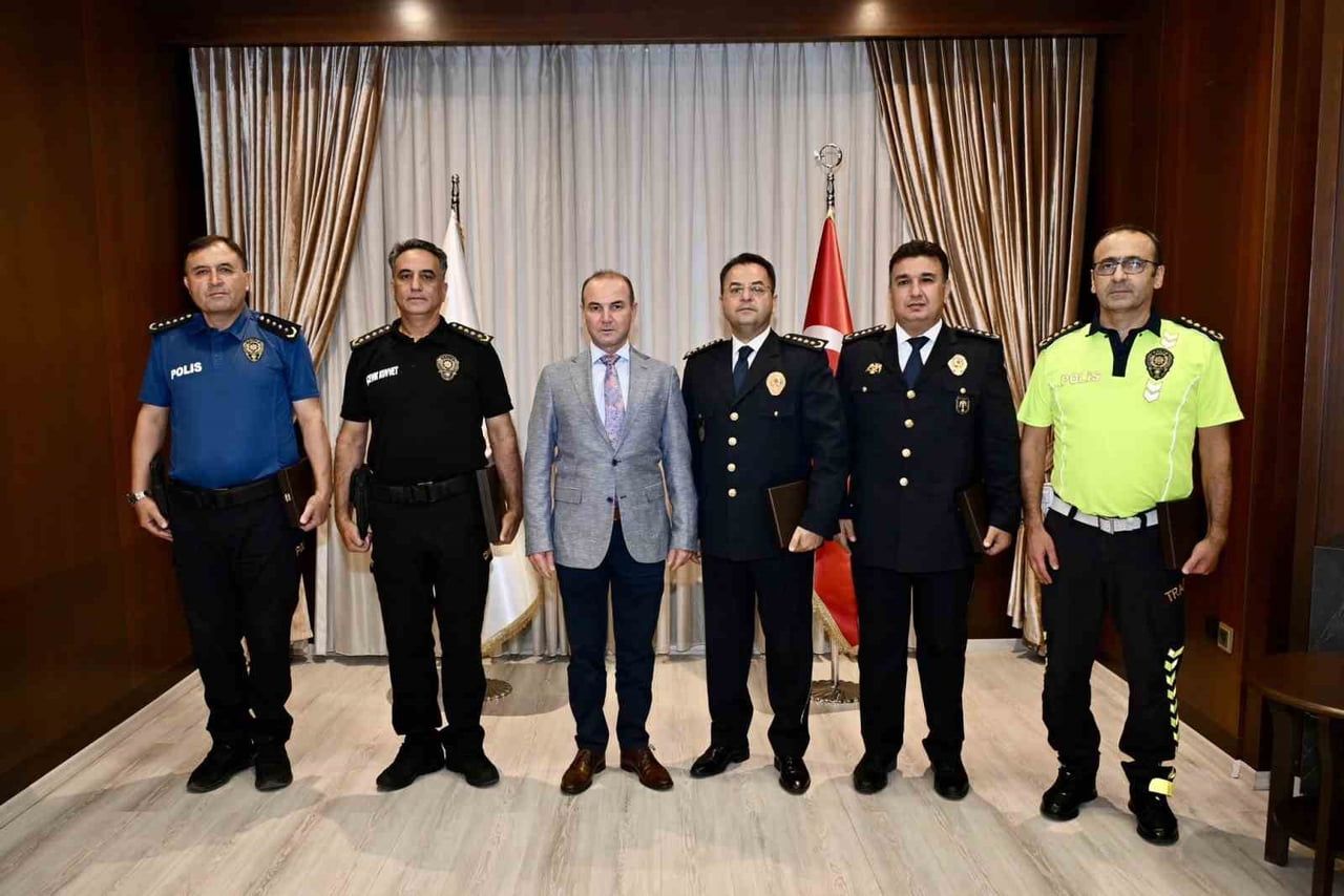 DENİZLİ'DE EMNİYET TEŞKİLATINDA GÖREVLİ 5 MÜDÜR YARDIMCISI, 1. SINIF EMNİYET MÜDÜRÜ RÜTBESİNE...