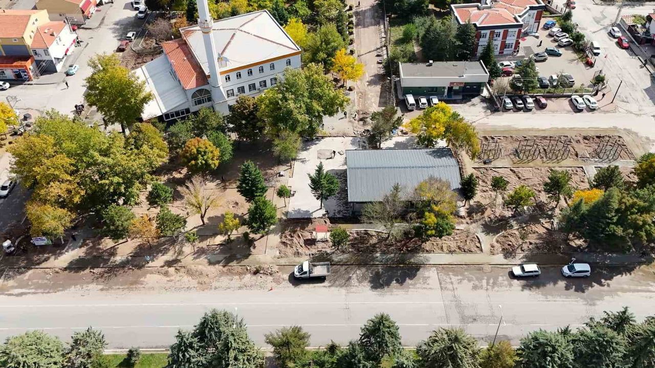 OSMANLI VE SELÇUKLU MAHALLESİ’NE KAZANDIRDIĞI YATIRIMLAR VE HİZMETLERLE MAHALLELERİN İHTİYAÇLARINI...