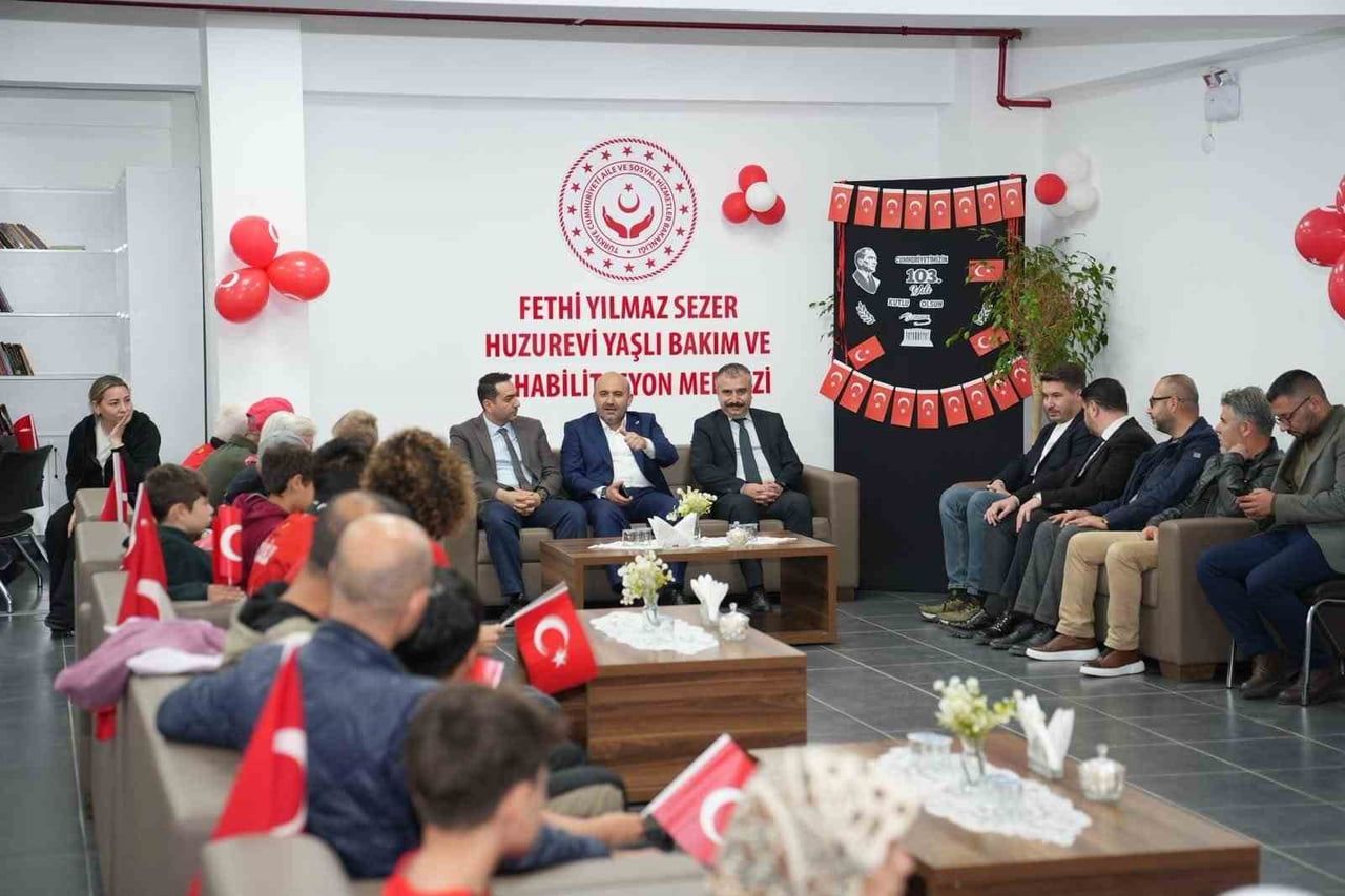 ESKİŞEHİR AİLE VE SOSYAL HİZMETLER İL MÜDÜRLÜĞÜ'NE BAĞLI KURULUŞLARDA, CUMHURİYET'İN KURULUŞUNUN...