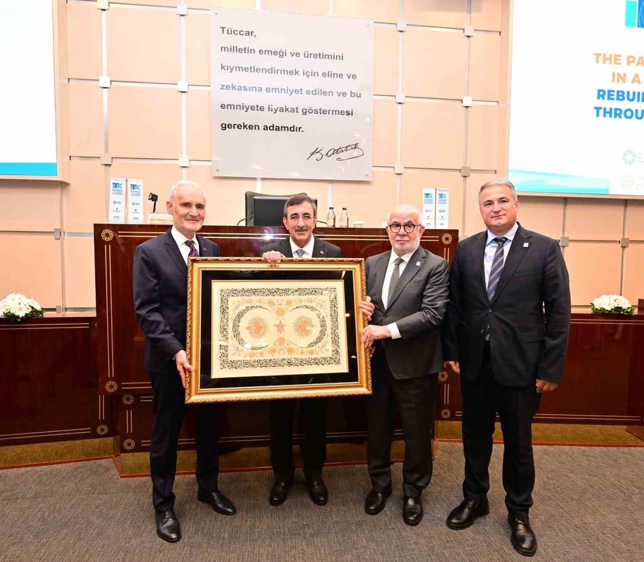 "DEĞİŞEN DÜNYADA İSTİKRAR PARADİGMASI: KÜRESEL TİCARETİN SORUMLULUK PERSPEKTİFİYLE YENİDEN İNŞASI"...