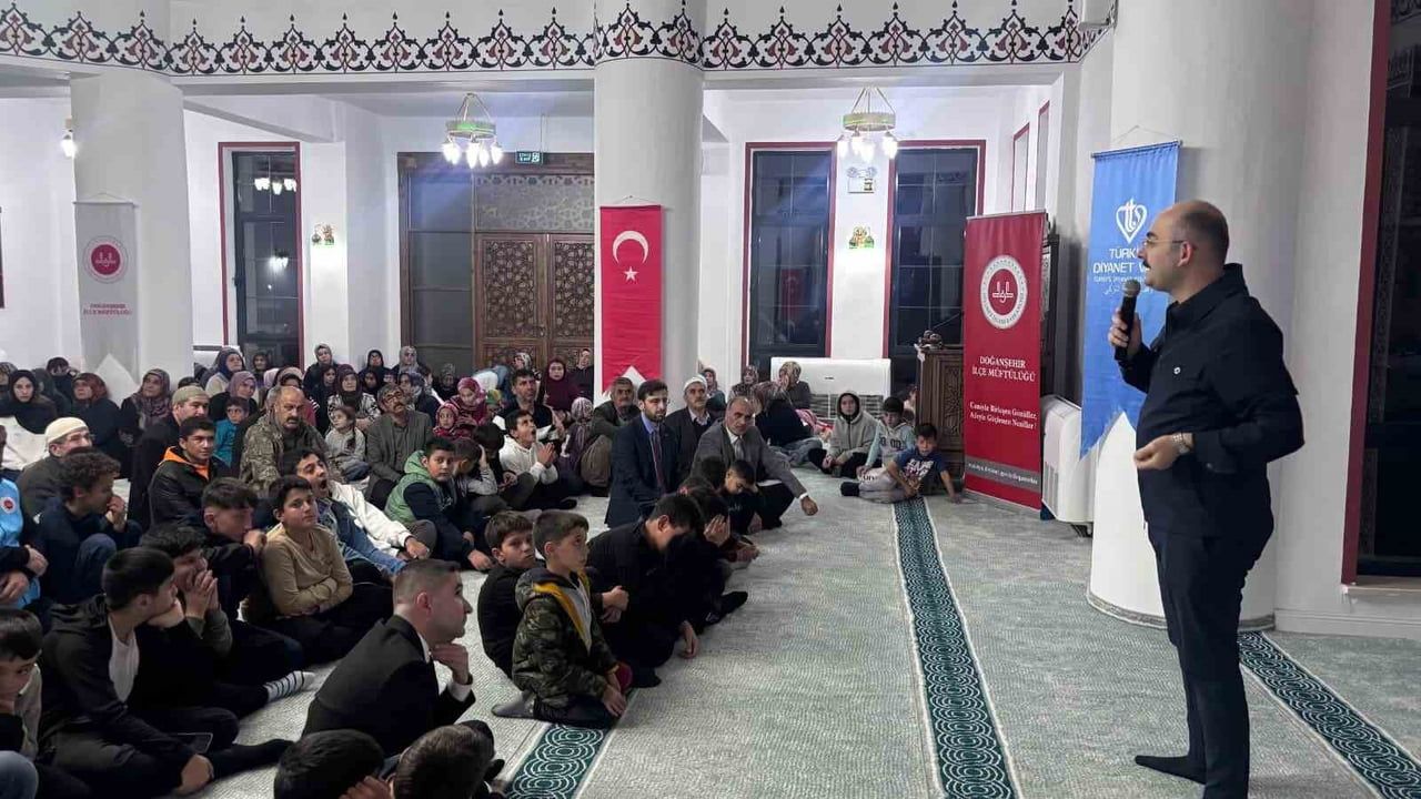 DOĞANŞEHİR’DE CAMİ-AİLE BULUŞMASI DÜZENLENDİ
