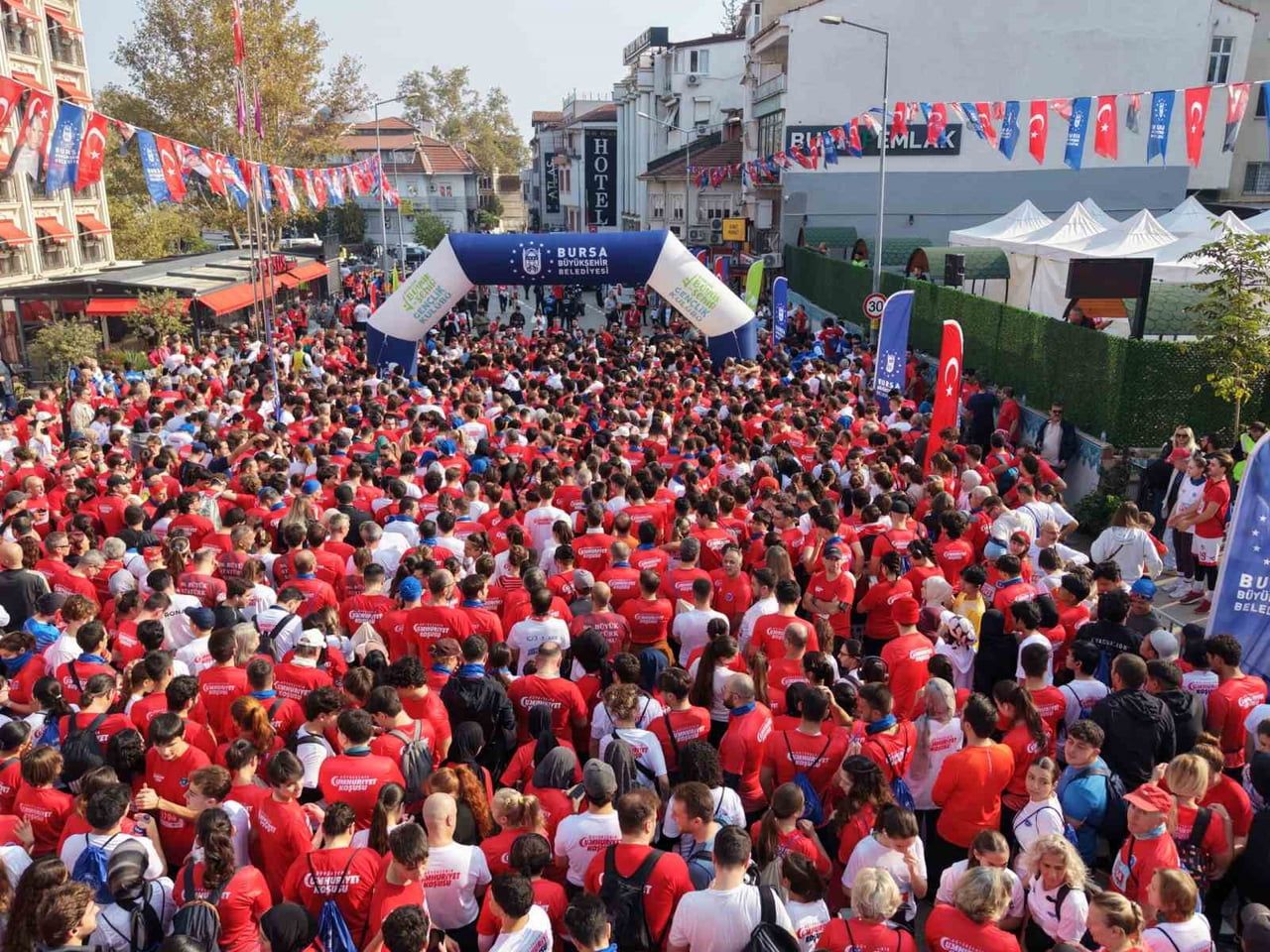 BURSA BÜYÜKŞEHİR BELEDİYE BAŞKAN VEKİLİ ŞAHİN BİBA, 29 EKİM CUMHURİYET BAYRAMI’NIN 103’ÜNCÜ YIL...