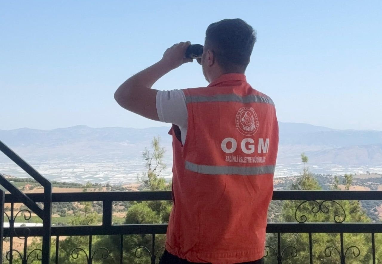 MANİSA’NIN SARIGÖL İLÇESİNDE ORMAN YANGINLARINA KARŞI ALARM SEVİYESİ YÜKSEK TUTULUYOR. SARIGÖL...