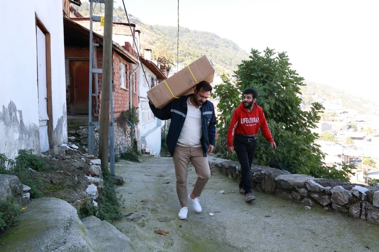 OSMANGAZİ BELEDİYESİ, ENGELLİ BİREYLERİN GÜNLÜK YAŞAMINI KOLAYLAŞTIRMAK VE TOPLUMSAL HAYATA...