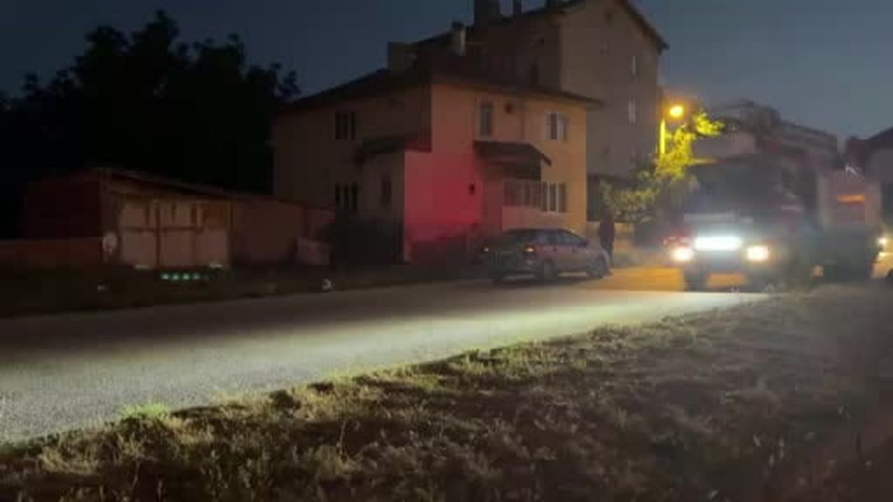 Isparta'da iki otomobil çarpıştı: 4 yaralı