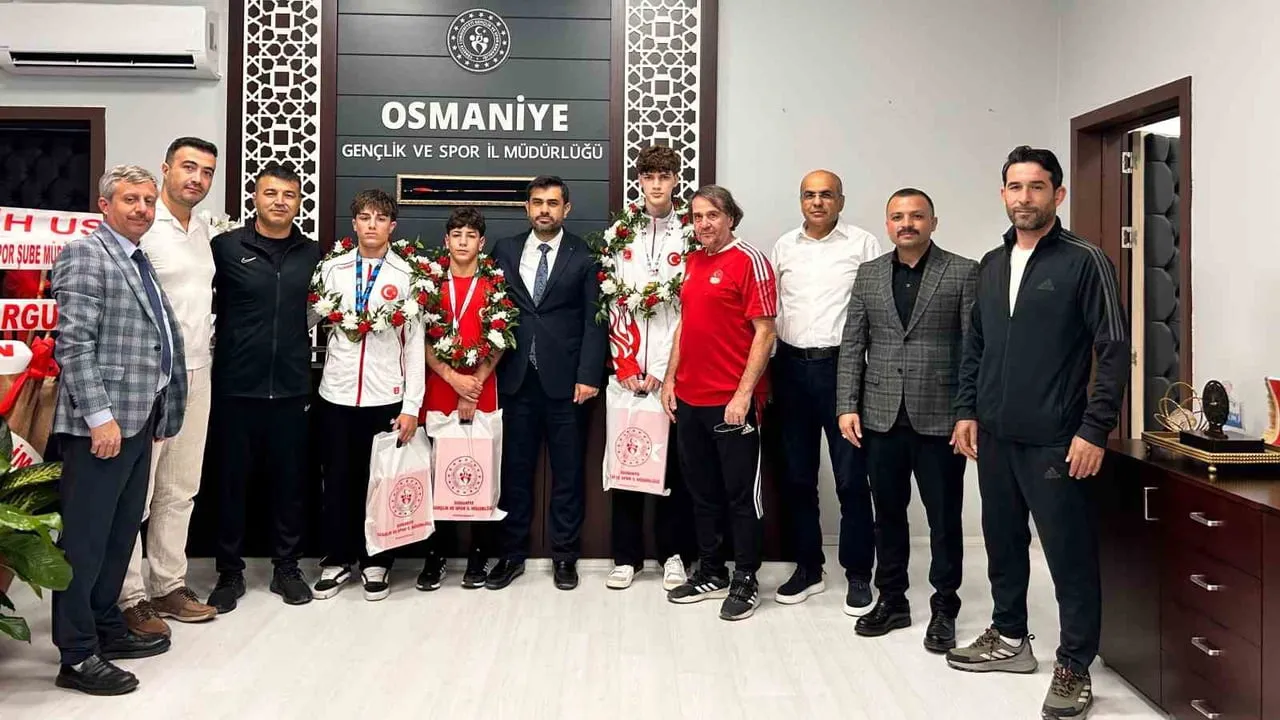 OSMANİYELİ BAŞARILI SPORCULAR MEMLEKETLERİNDE COŞKUYLA KARŞILANDI