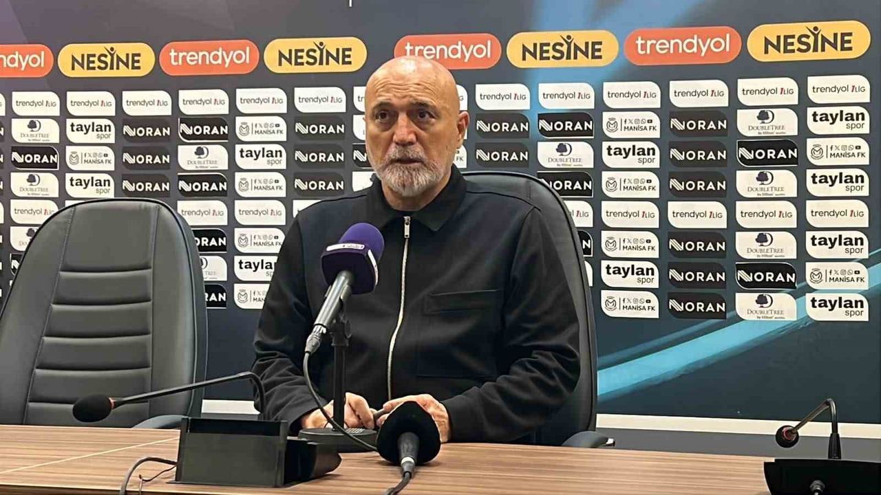 ESENLER EROKSPOR TEKNİK DİREKTÖRÜ HİKMET KARAMAN, MAÇIN GENELİNDE TOPA SAHİP OLDUKLARINI...