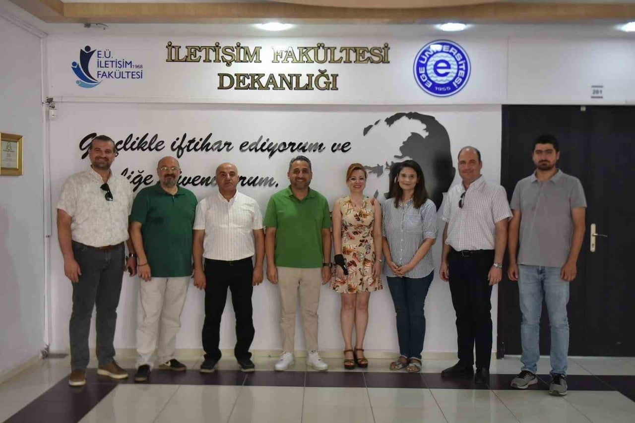 PROJEYE AKADEMİK BİRİKİMİYLE YÖN VEREN EGE ÜNİVERSİTESİ TÜRK DÜNYASI ARAŞTIRMALARI ENSTİTÜSÜ TÜRK...