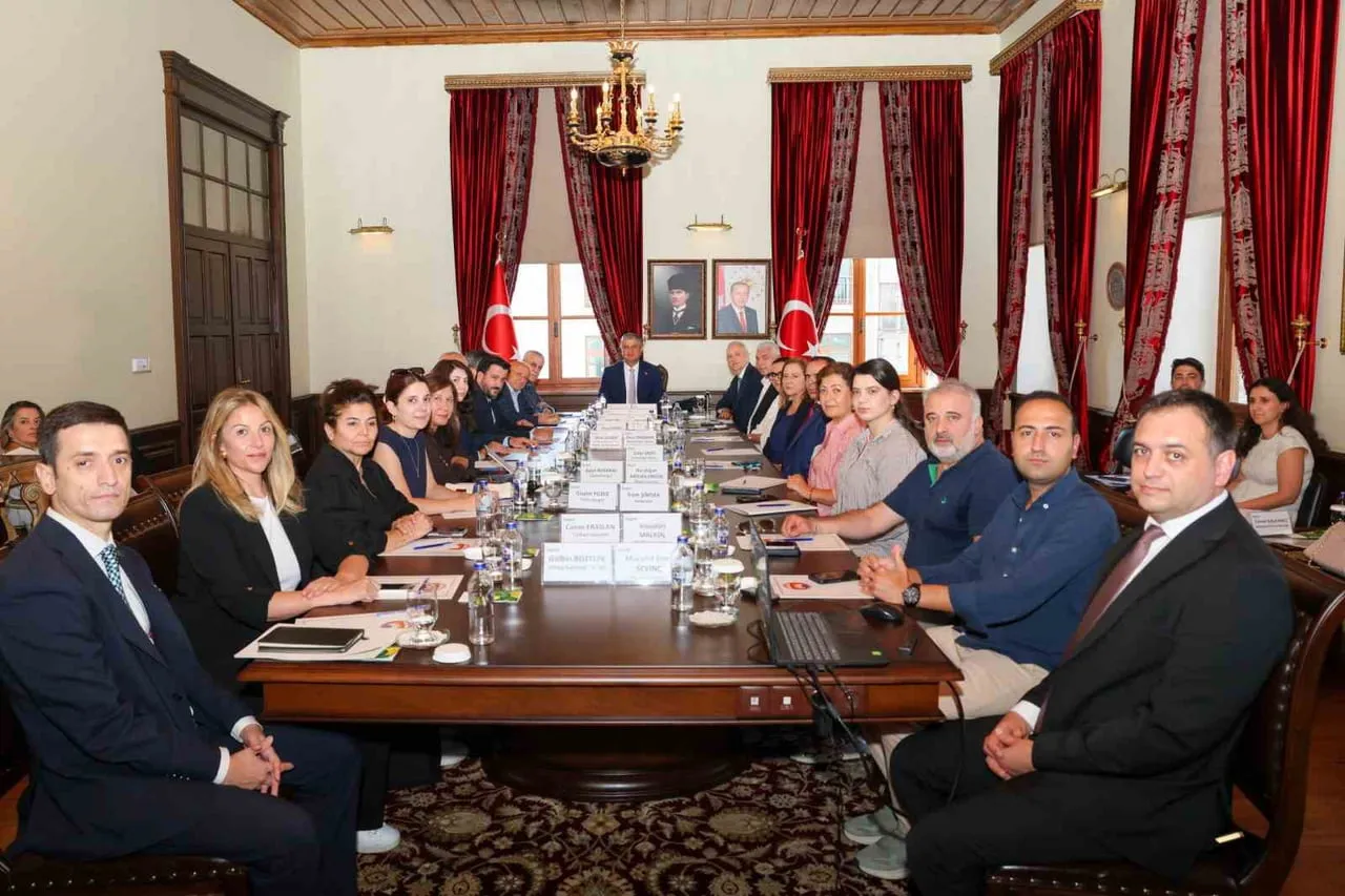 ADANA VALİSİ MUSTAFA YAVUZ, 9-11 EKİM'DE 10'UNCUSU GERÇEKLEŞTİRİLECEK ADANA LEZZET FESTİVALİ'NİN...
