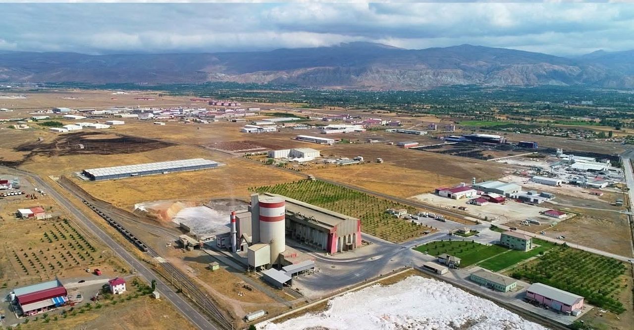 ERZİNCAN OSB’NİN ATIK SU ALTYAPISI İÇİN FİZİBİLİTE ÇALIŞMASI BAŞLIYOR
