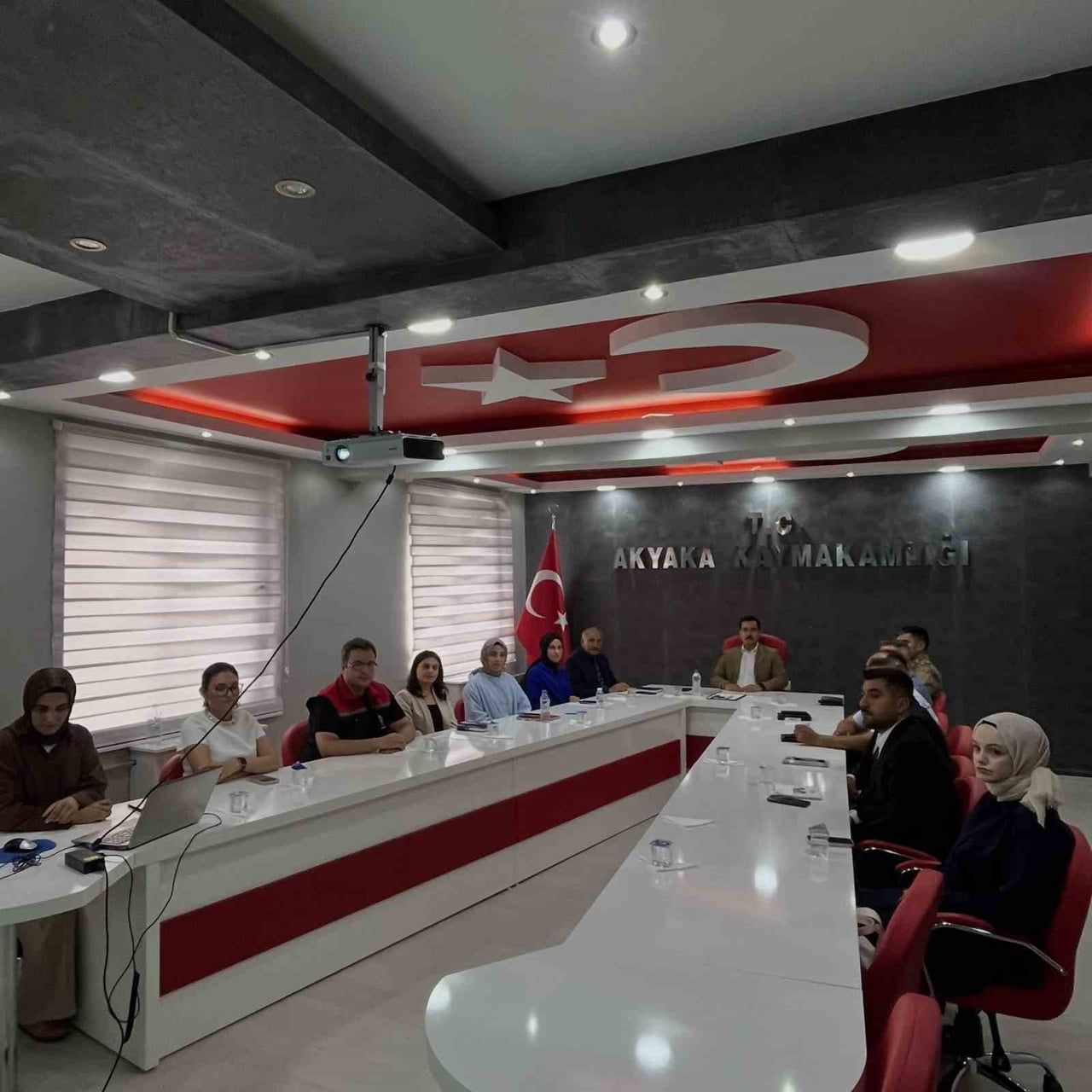 AKYAKA’DA KURUM AMİRLERİ TOPLANTISI GERÇEKLEŞTİRİLDİ(KARS-İHA)