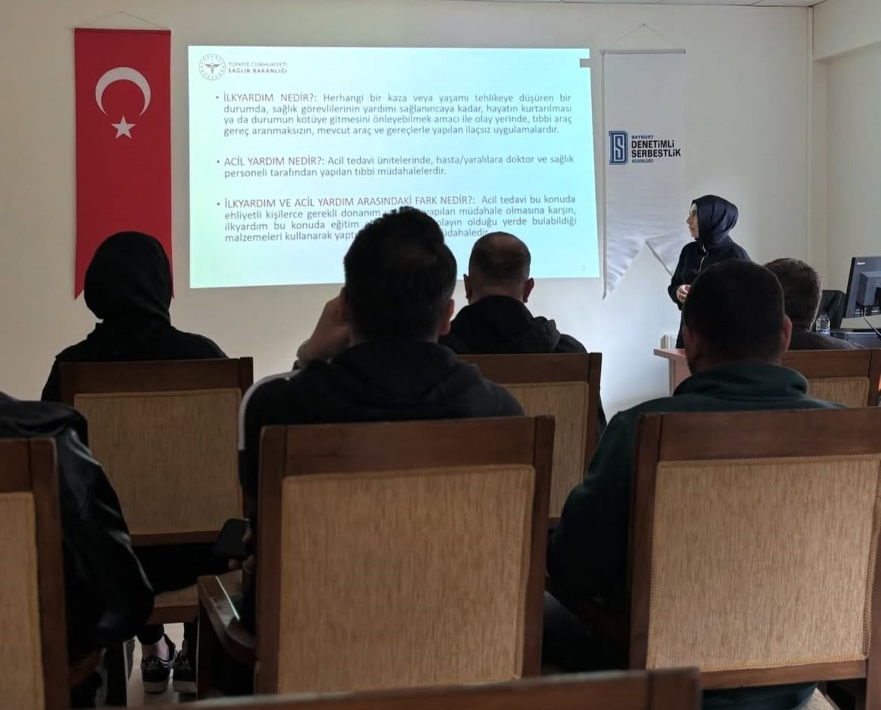 BAYBURT’TA İLK YARDIM SEMİNERİ DÜZENLENDİ