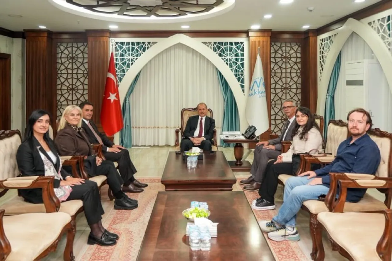 VAN YÜZÜNCÜ YIL ÜNİVERSİTESİ (VAN YYÜ) İLE HAKKÂRİ ÜNİVERSİTESİ ORTAKLIĞINDA HAYATA GEÇİRİLEN...