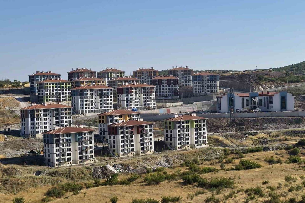 BALIKESİR'DE TEMMUZ AYINDA TOPLAM BİN 659 KONUT SATILDI (ARŞİV)