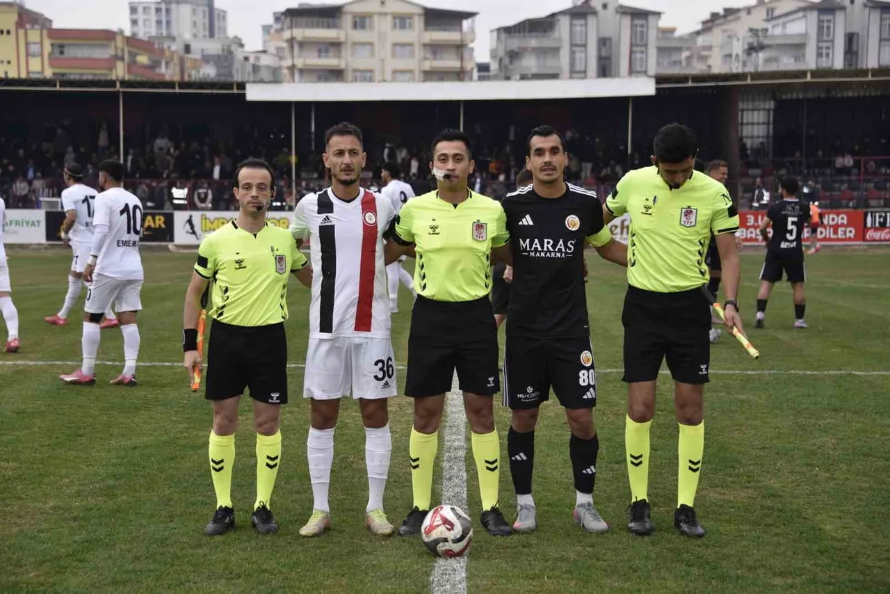 PROFESYONELLİĞE GEÇİŞ LİGİ'NDE (PGL) SİVEREK'İ TEMSİL EDEN SİVEREK BELEDİYESPOR, MADDİ...