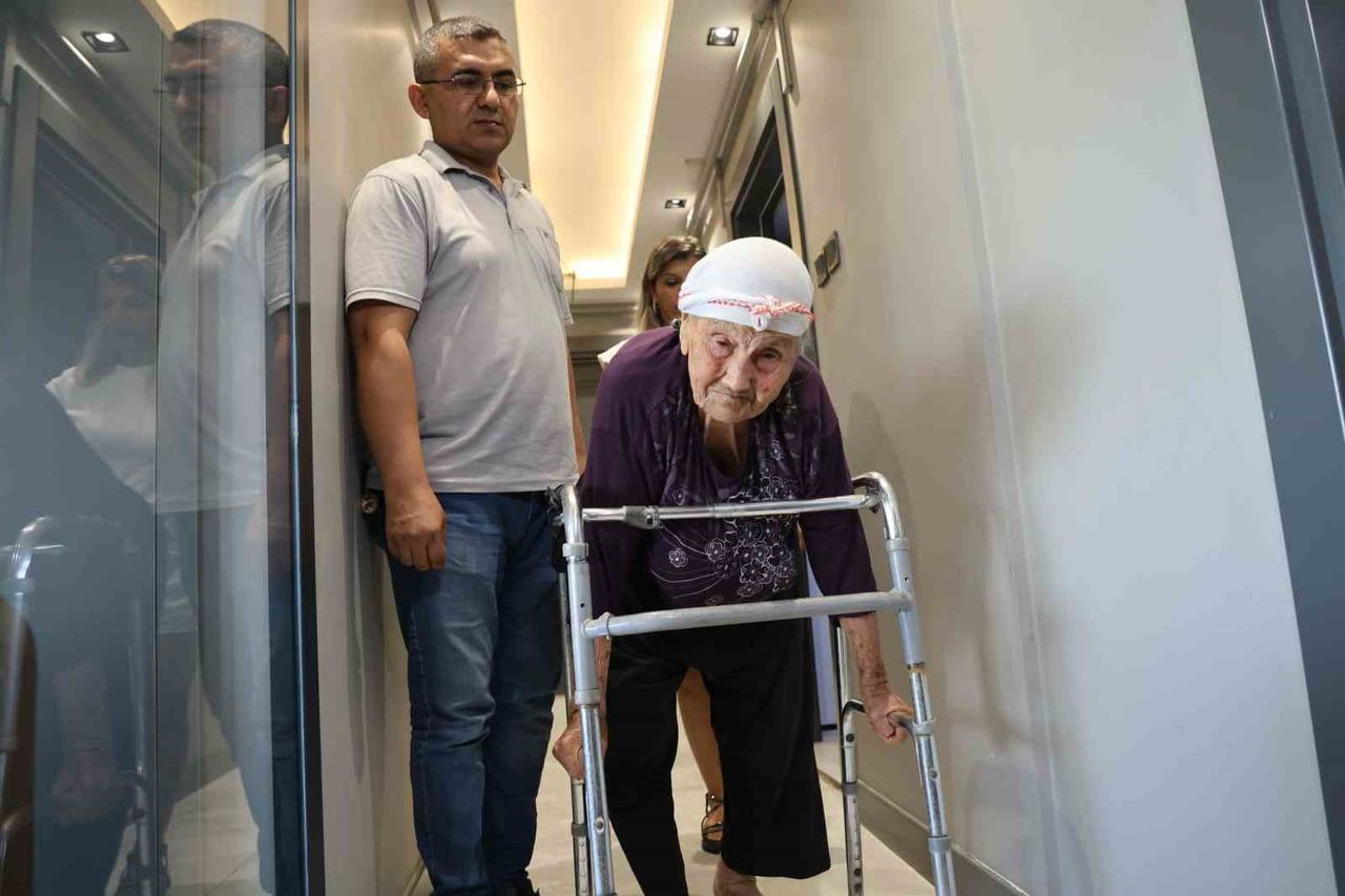TÜRKAN İŞBİLİR VE TORUNLARI