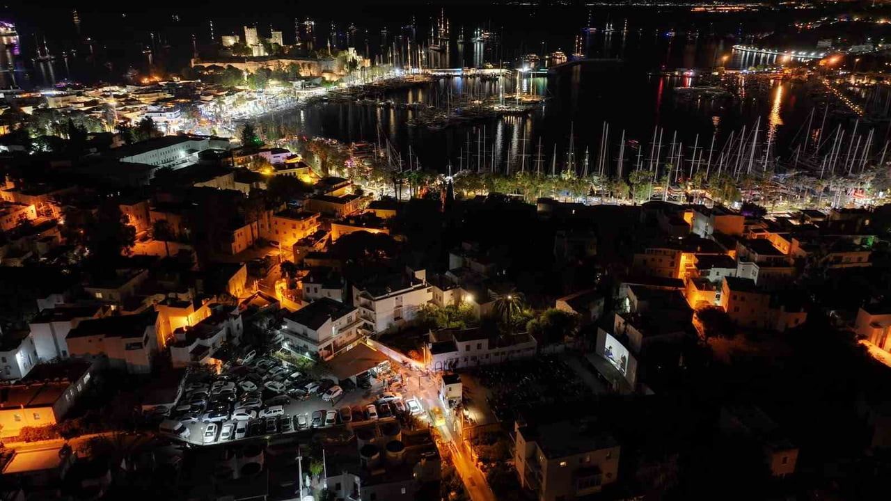 "BODRUM HÂKİMİ" İLE NOSTALJİ DOLU GECE