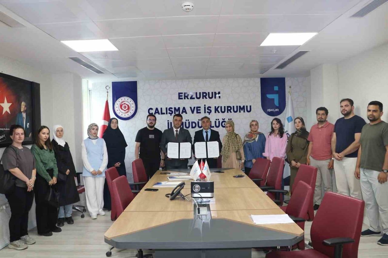 TÜRKİYE İŞ KURUMU İLE TÜRK ECZACILARI BİRLİĞİ (TEB) ARASINDA İMZALANAN İŞ BİRLİĞİ PROTOKOLÜ...