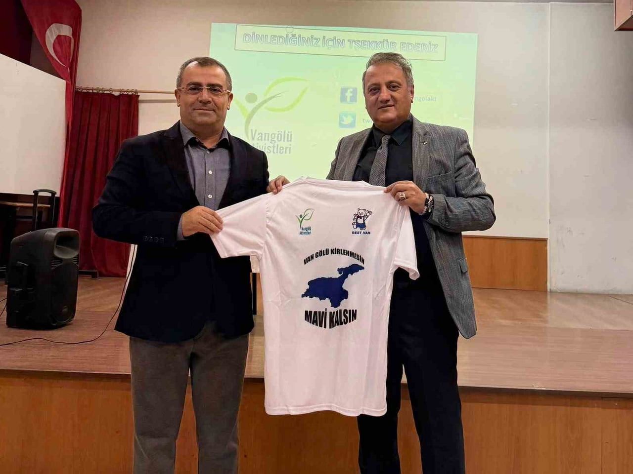 VAN GÖLÜ HAVZASI KORUMA EYLEM PLANI KAPSAMINDA DÜZENLENEN FARKINDALIK EĞİTİMİNDE LİSE...