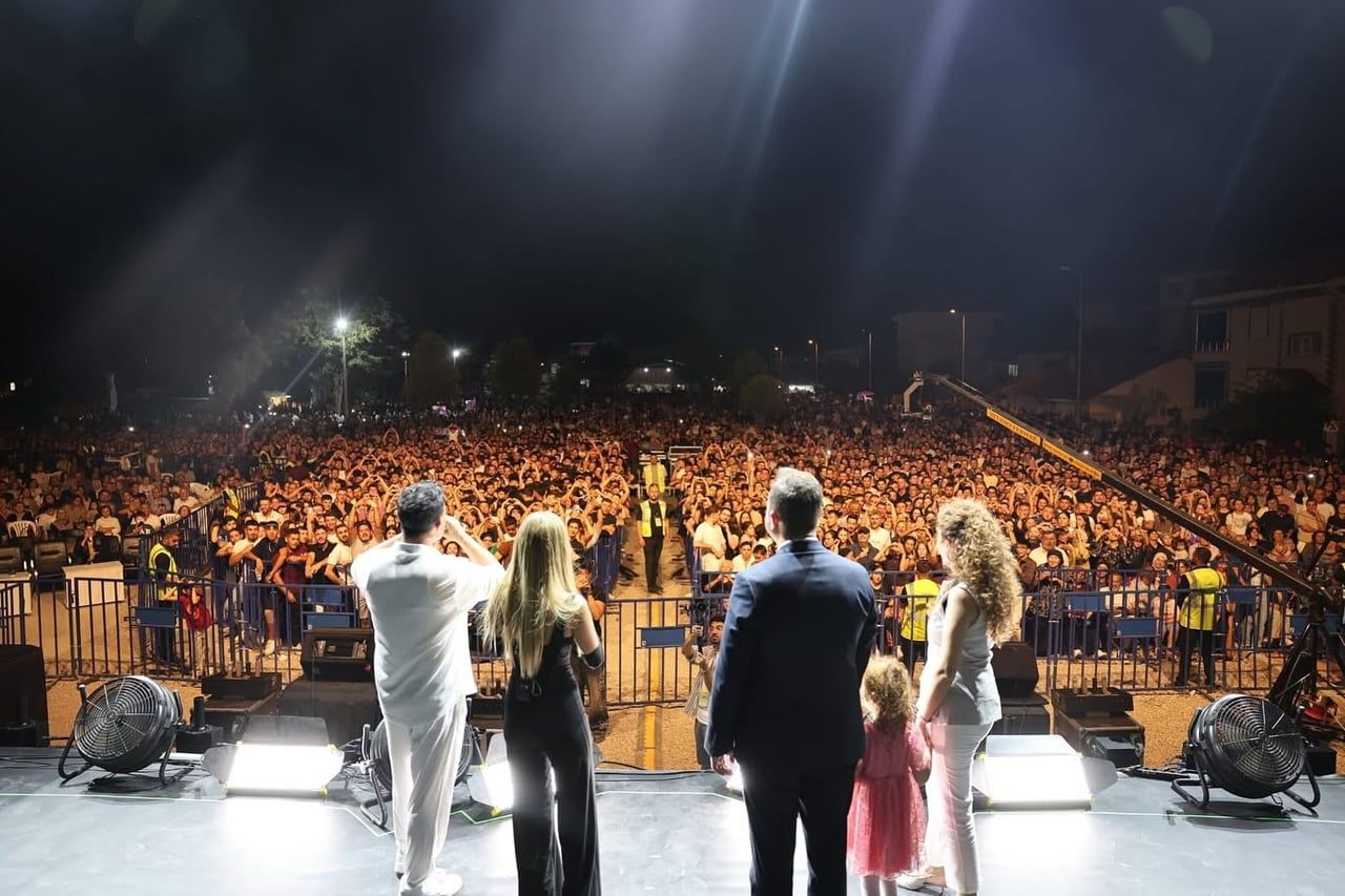 DERYA ULUĞ ÇİVRİL KONSER