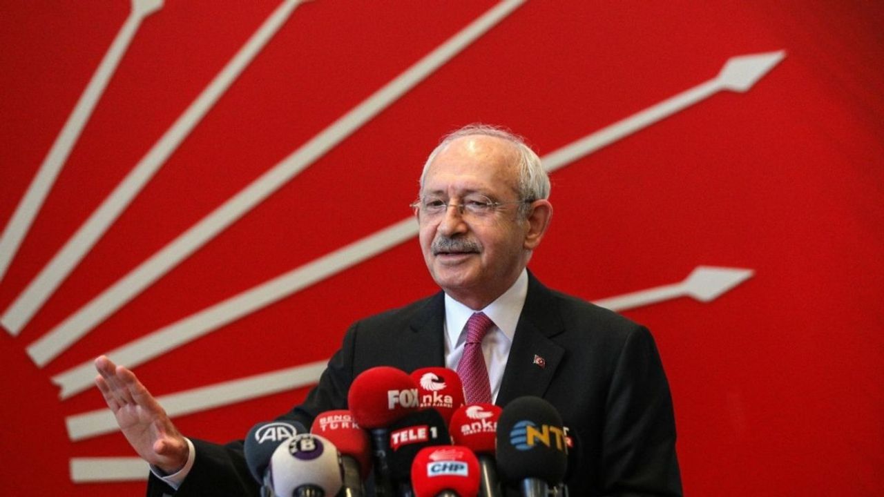 CHP'de peş peşe istifa: Belediye Başkanı istifa ederken Kılıçdaroğlu'na verdi veriştirdi