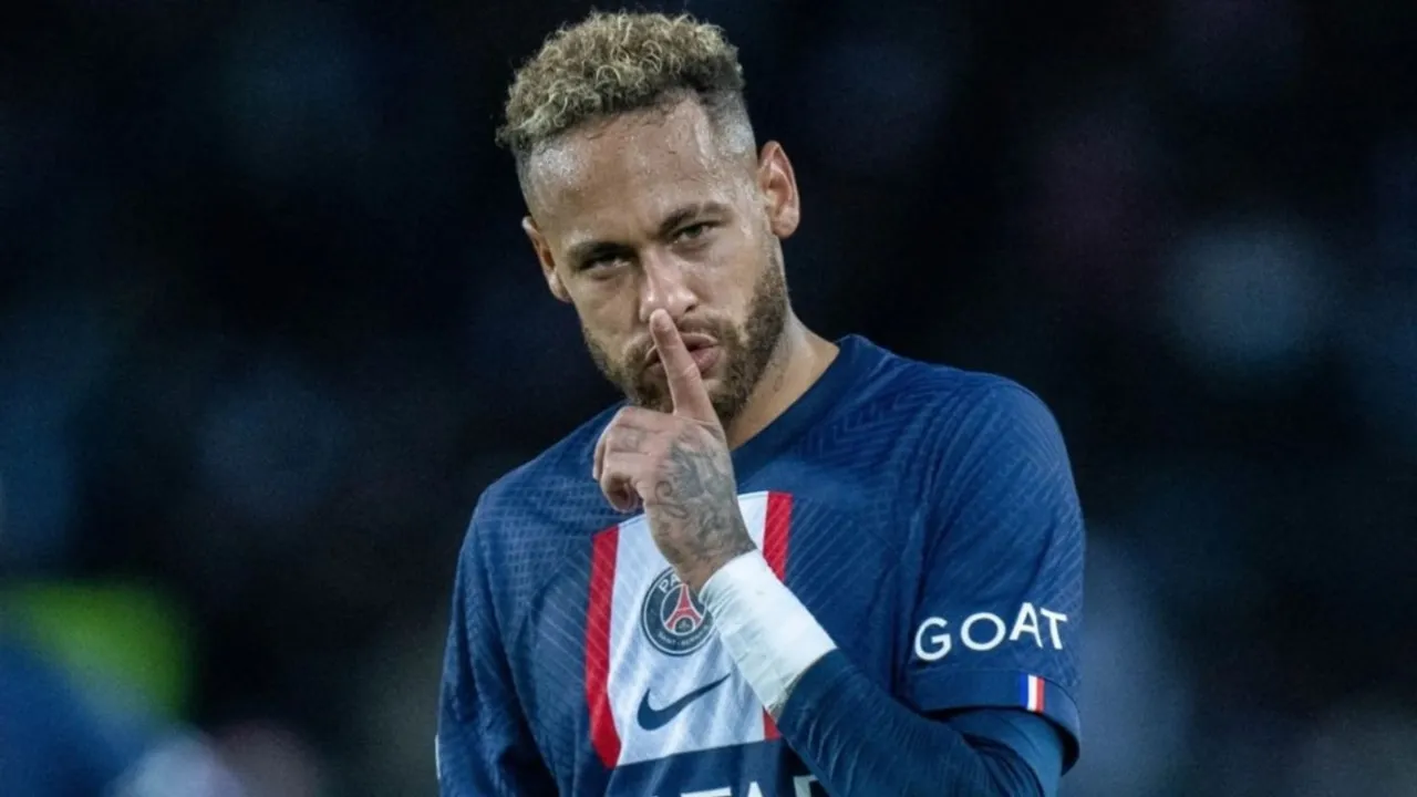 Neymar'dan kötü haber geldi: 1 yıl olmayacak