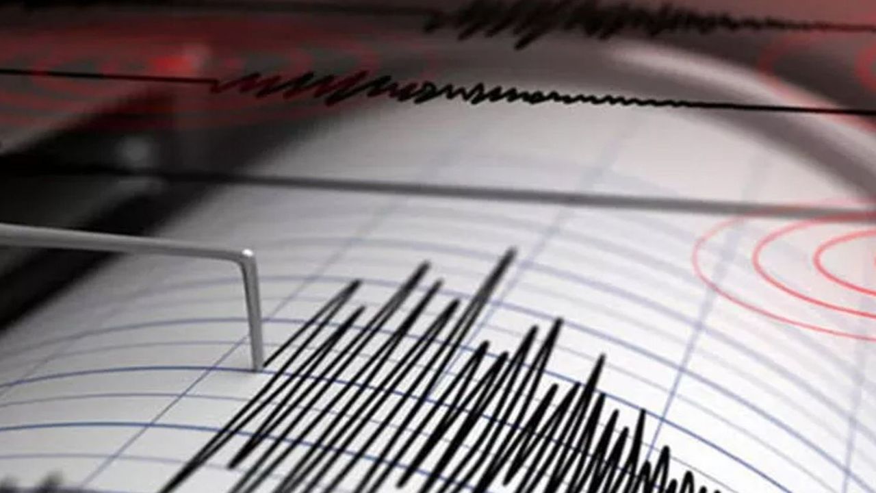 Marmara Denizi'nde deprem: Kandilli Rasathanesi şiddetini açıkladı